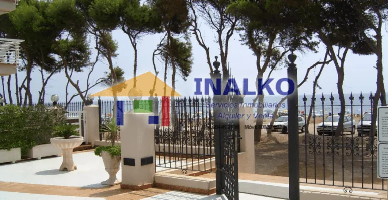 Cala González · Playa Cargador · 65 m²