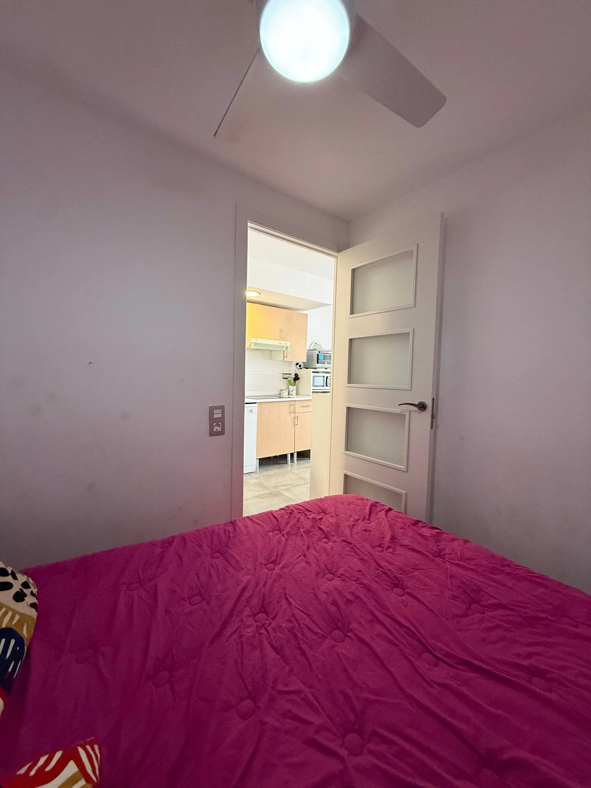 Dormitorio de la vivienda · Estudio en eurhostal