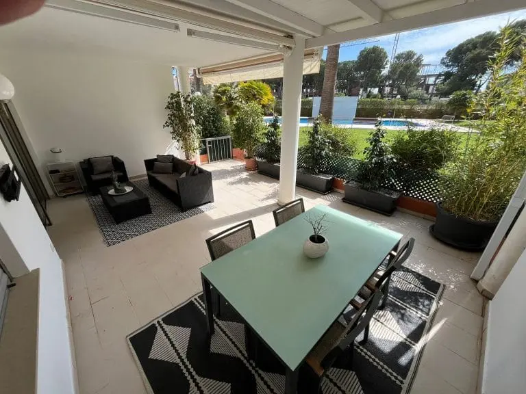 Zona de comedor · Espectacular apartamento entre playas