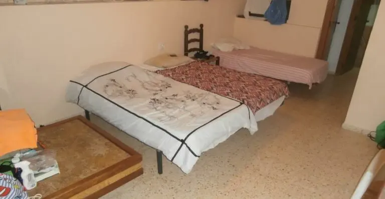 Dormitorio y su mobiliario