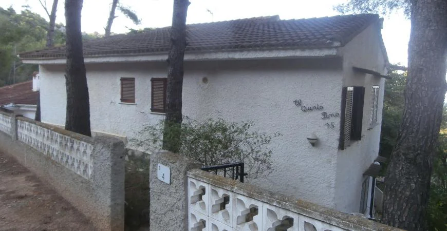 Fachada y exterior del edificio