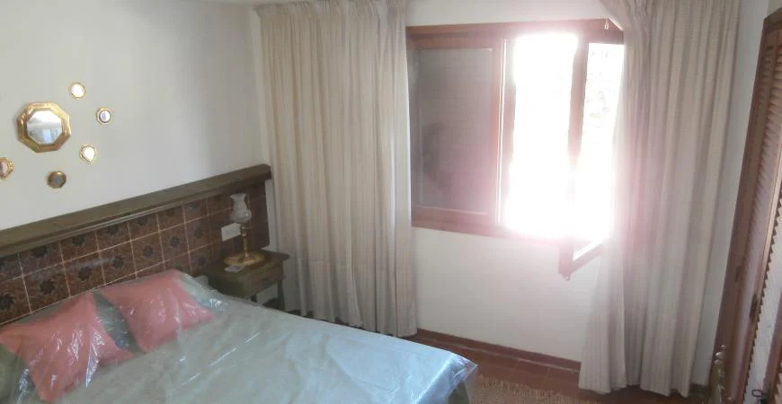 Dormitorio y su mobiliario