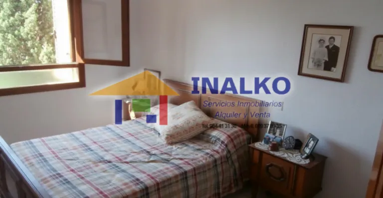 Dormitorio y su mobiliario · Vista 6
