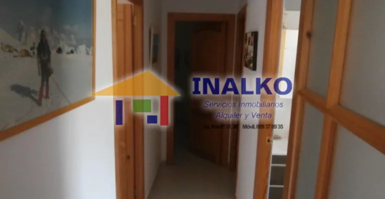 Pasillo y distribución interior