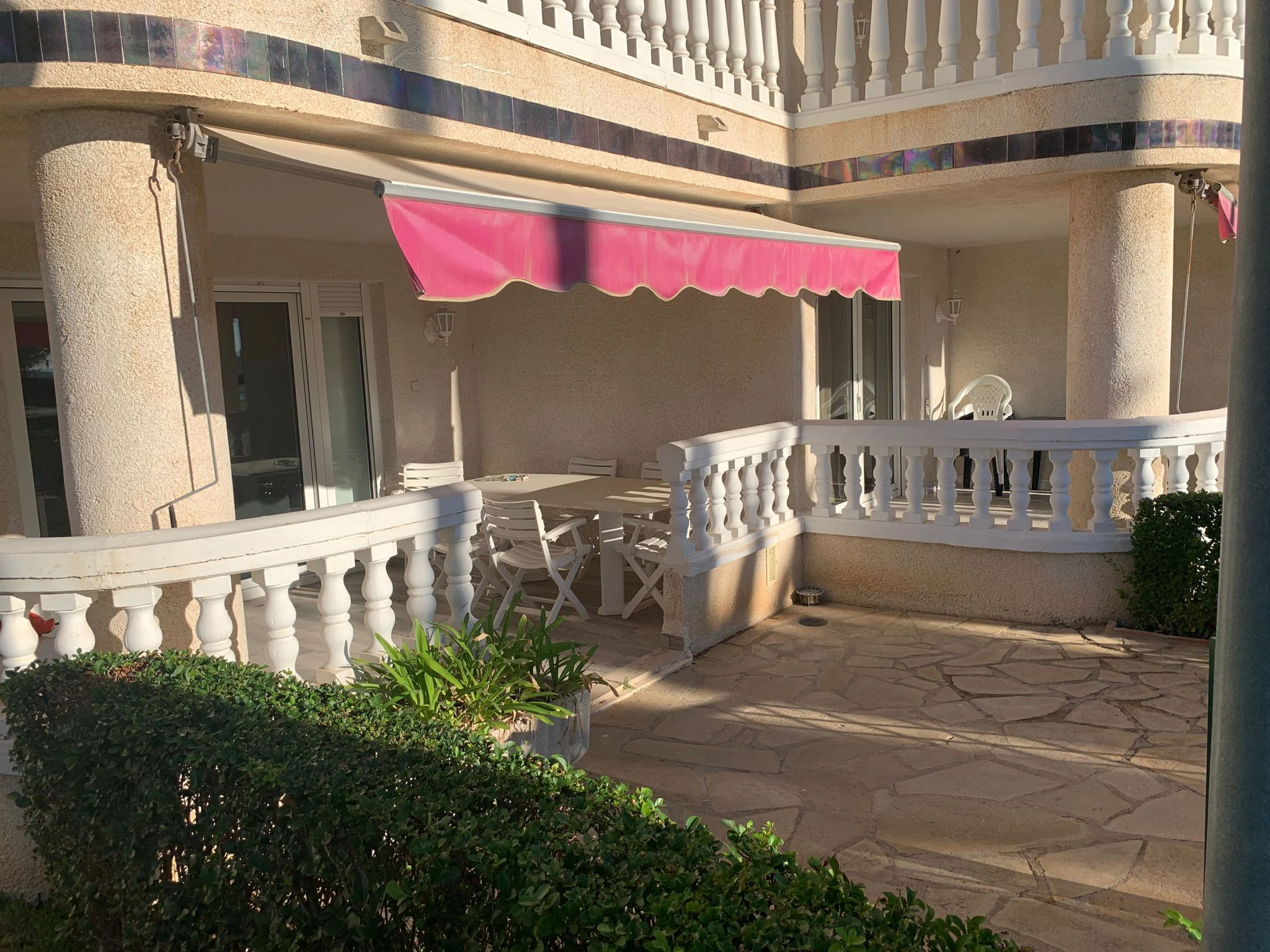 Terraza y espacio exterior · Apartamento en playa romana - casablanca