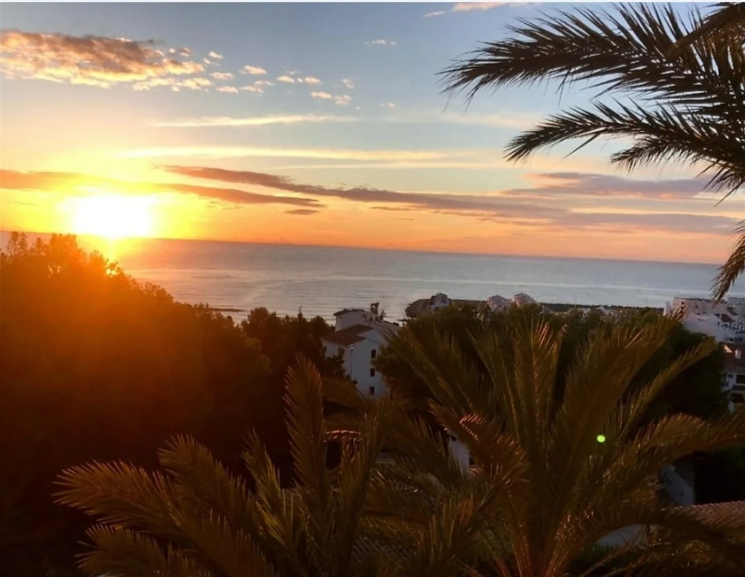Paisaje y horizonte mediterráneo · Fabuloso chalet - las fuentes