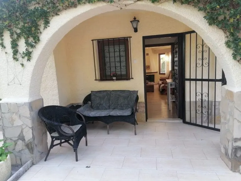 Terraza y espacio exterior · Fabuloso chalet - las fuentes · Vista 54