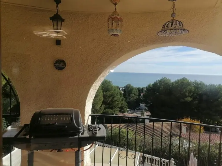 Terraza y espacio exterior · Fabuloso chalet - las fuentes