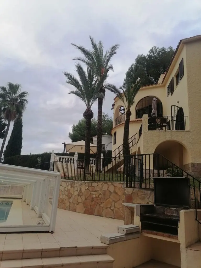 Fachada y exterior del edificio · Vista 46