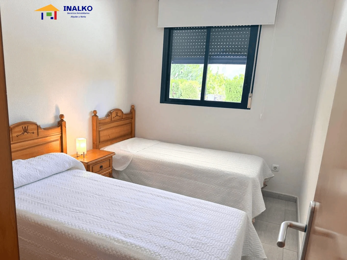 Dormitorio de la vivienda · Porta mediterranea- playa cargador