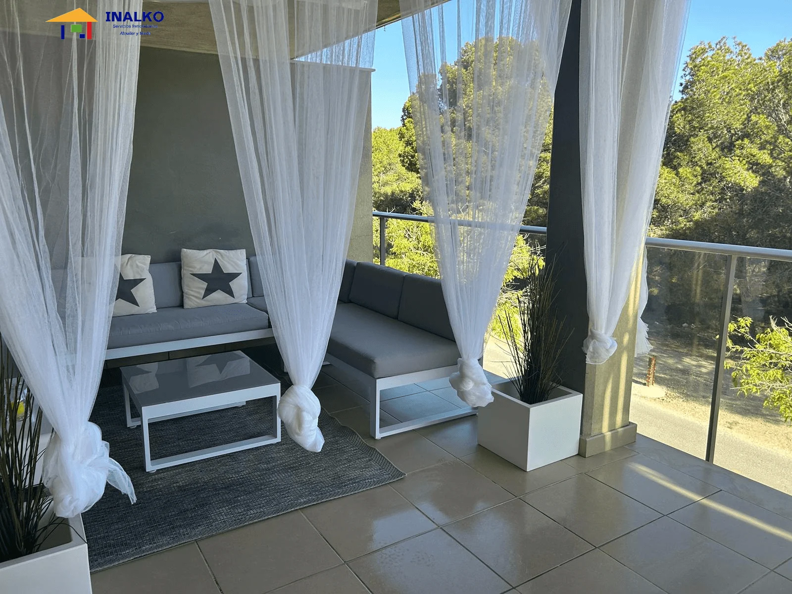 Terraza y espacio exterior · Alcossebre suites i
